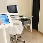 Executive Hotel