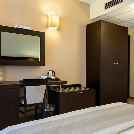 Hotel Executive 4*