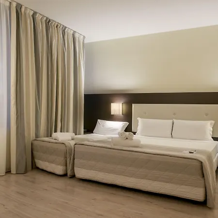 Hotel Executive 4*